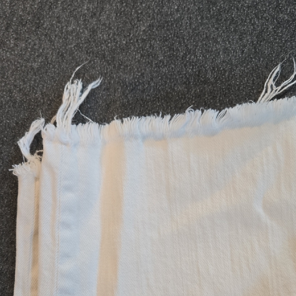 J. Crew Denim in Classic White - Picture 5 of 6
